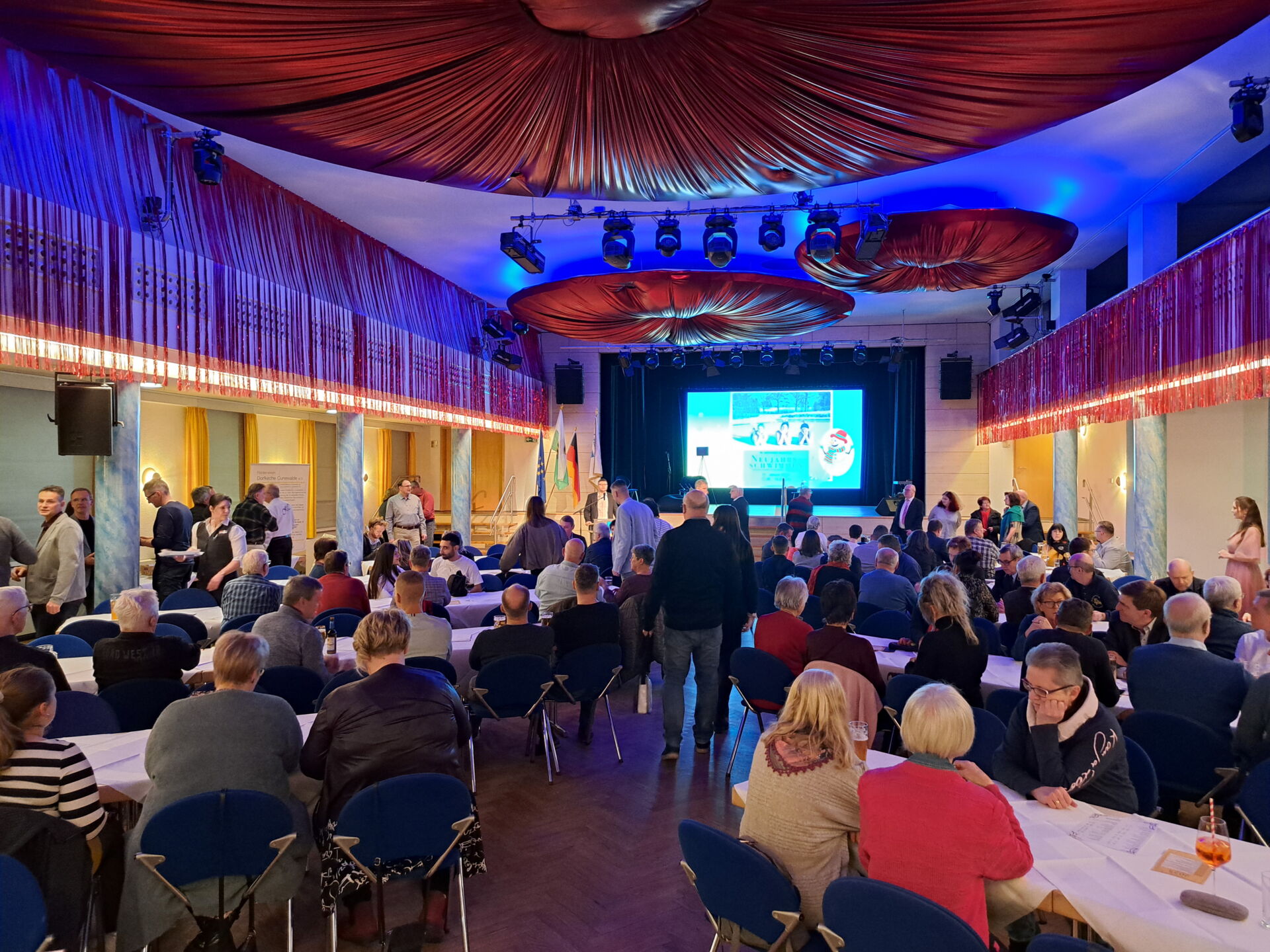 Saalansicht des Bürgerabends 2025 in Cunewalde