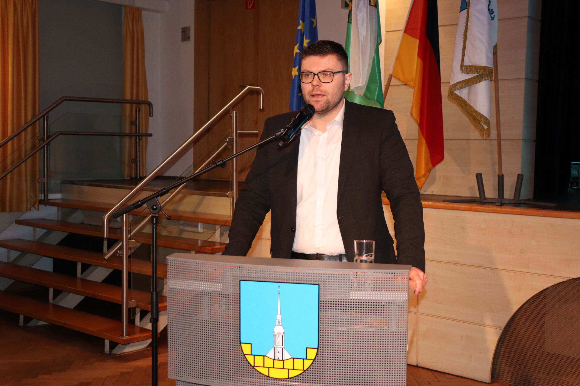 Redebeitrag oder Ehrung einer Person beim Bürgerabend 2025